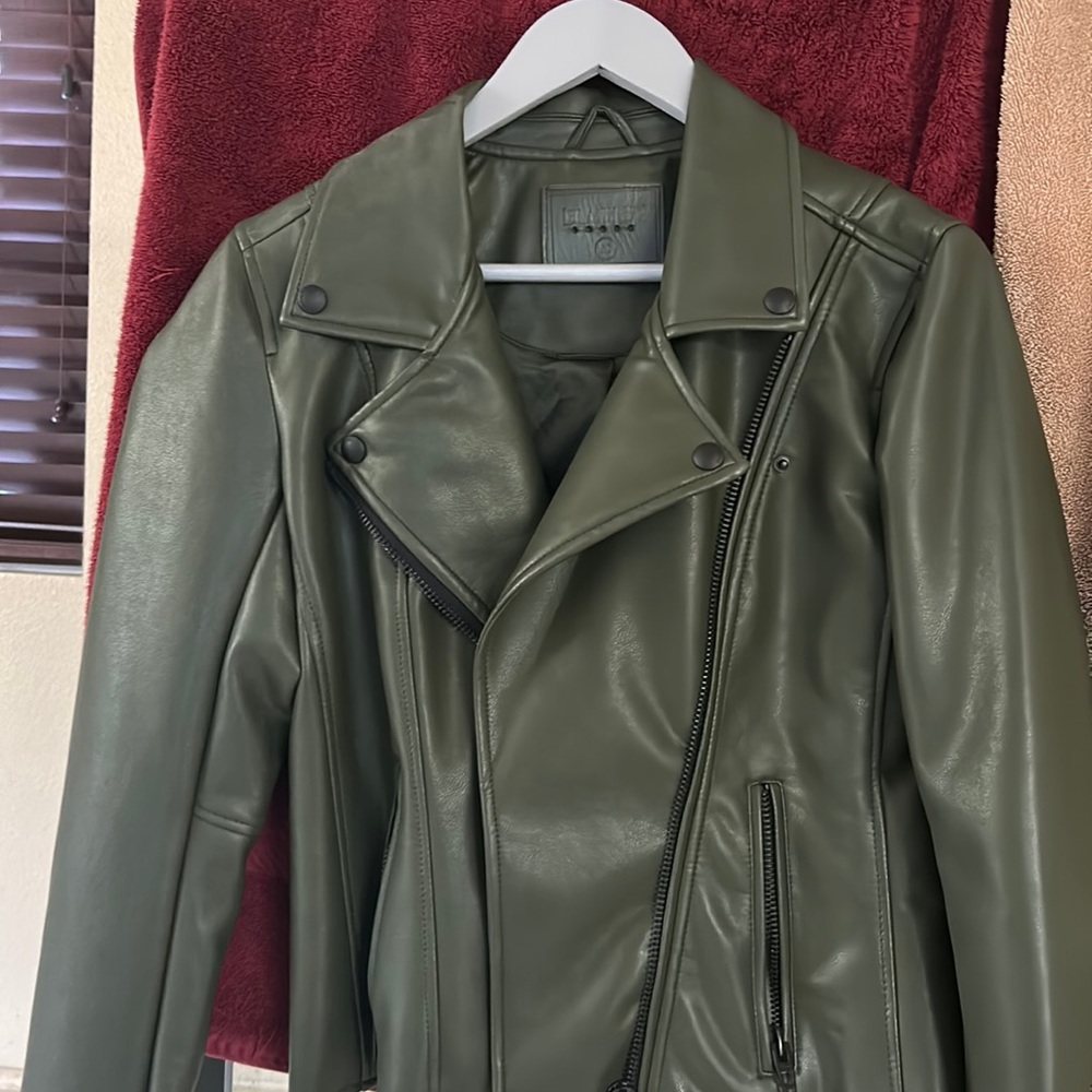 Blank NYC Jacket size: Medium NWT olive green